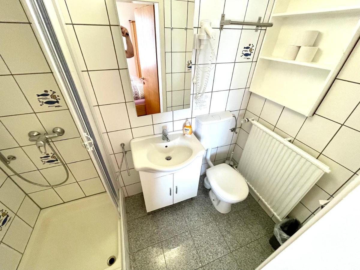 Hotel Charlott Айзенбах Екстериор снимка