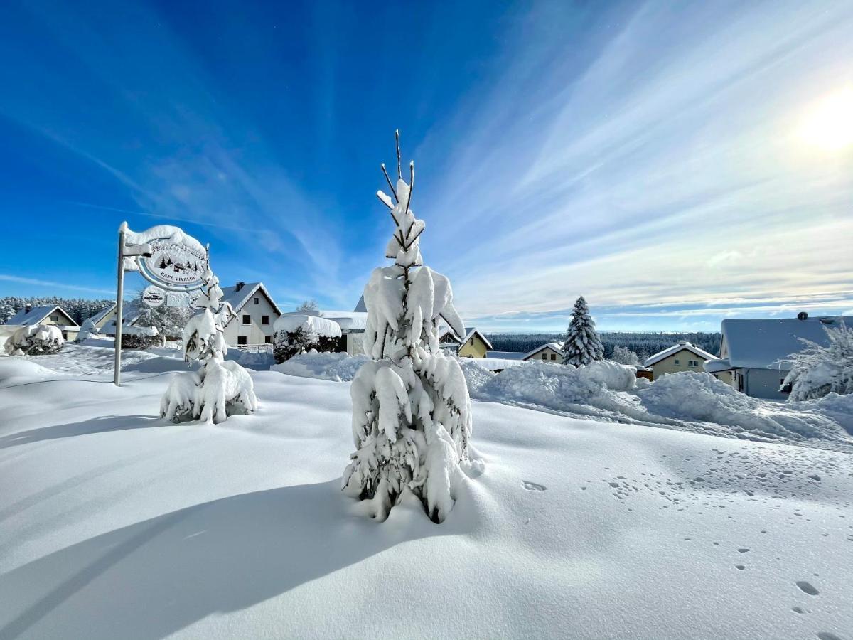 Hotel Charlott Айзенбах Екстериор снимка