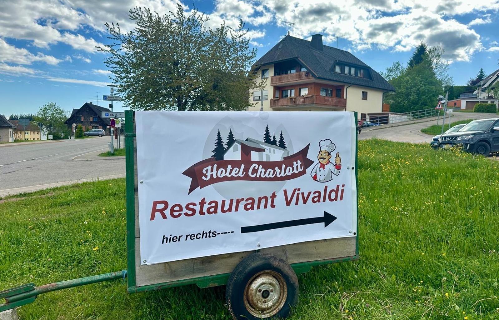 Hotel Charlott Айзенбах Екстериор снимка